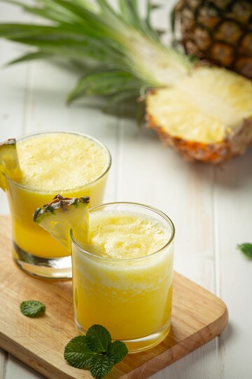 Fruit rich in vitamin C and bromelain