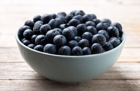 Blueberries: Antioxidant Guardians